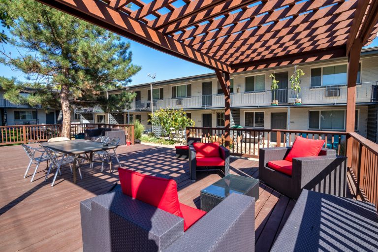 Clay Street Apartments Cornerstone Apartments